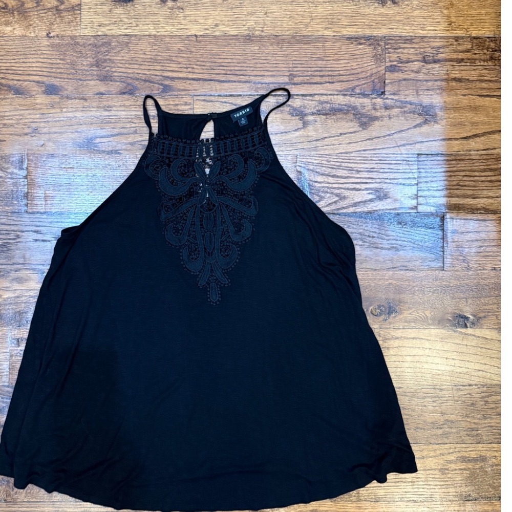 Torrid Black Lace Bib Halter Tank Top Plus Size 3 3X Boho Sleeveless 19244914